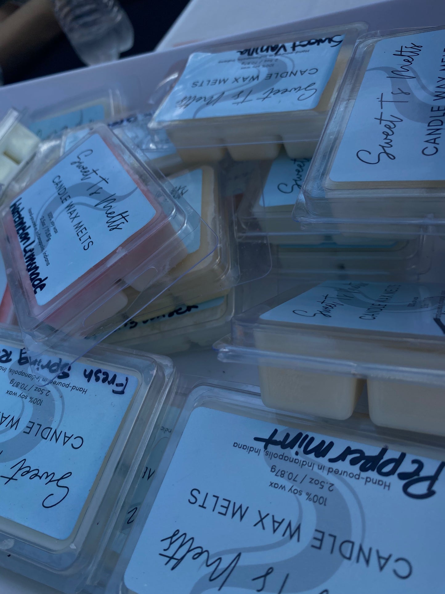 Customize your own wax melt!